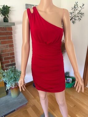 Forever 21 One-Shoulder Red Ruched Bodycon Dress
